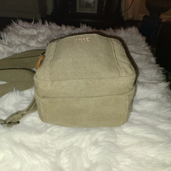 TRP0370 Troop London Classic Canvas Across Body Bag khaki olive color. - Picture 6 of 10